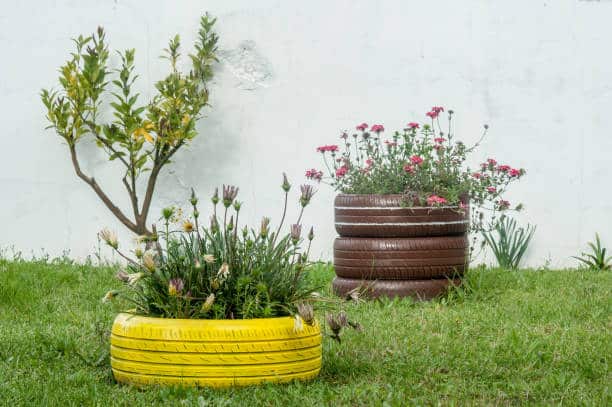 decorer jardin pneu
