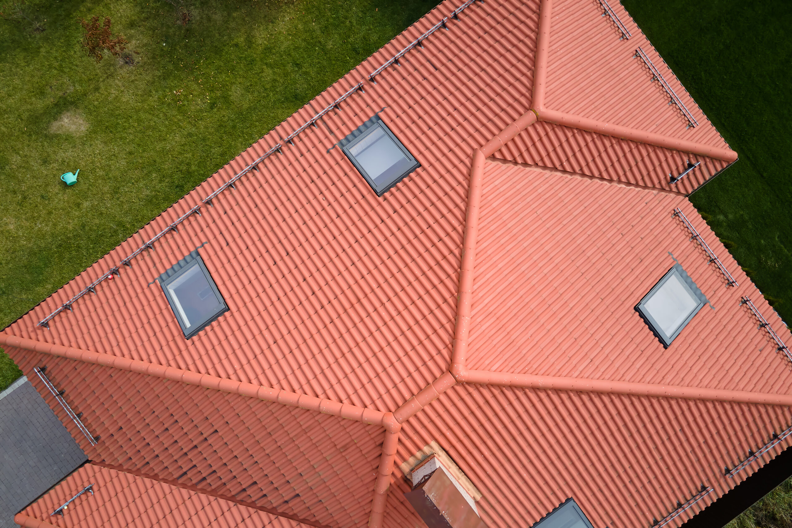 Utiliser de la javel pour nettoyer votre toiture ? Avantages et risques — free download